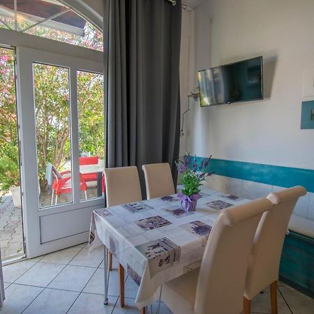 Family Apartment Manuela - Baska Voda Luaran gambar