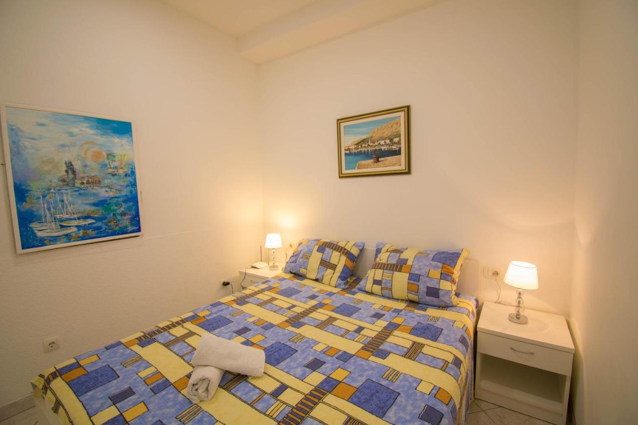 Family Apartment Manuela - Baska Voda Luaran gambar